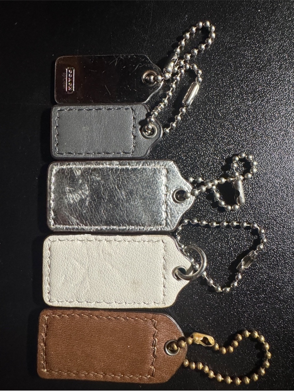 β€οΈπ§‘πππ©΅ππCOACH HANG TAGSβ€οΈπ§‘πππ©΅ππ5/& 8 pc bundle available - Picture 7 of 16